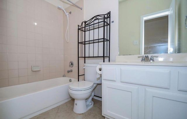 16323 Brookside Willow Lane, Houston, TX 77084