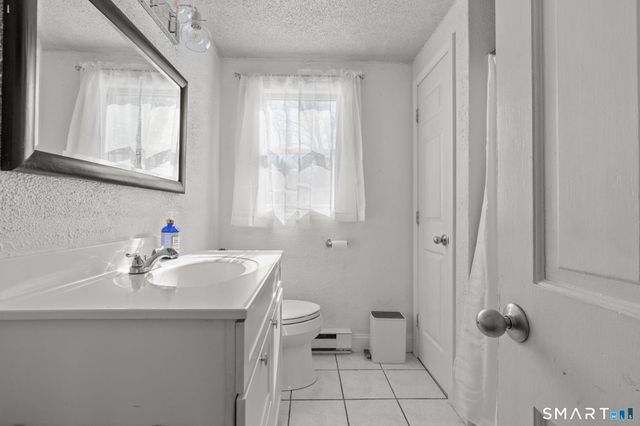 29 Silver Lane, Enfield, CT 06082