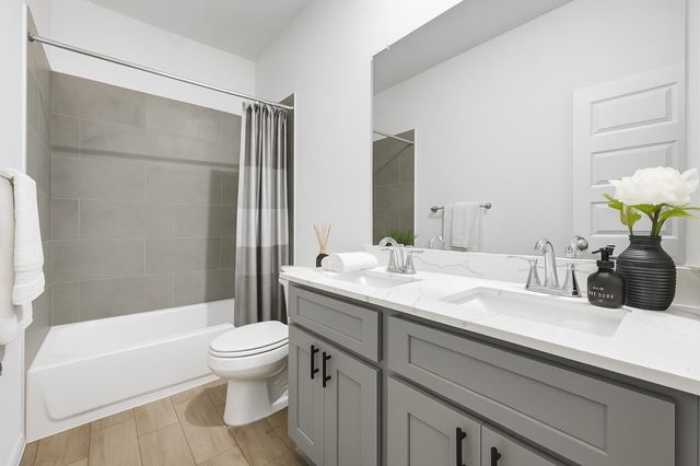 8043 Cypress Bonsai Drive, Cypress, TX 77433