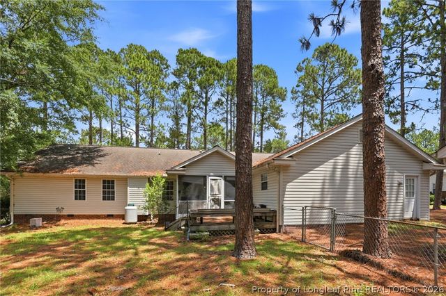 405 John McQueen Road, Aberdeen, NC 28315