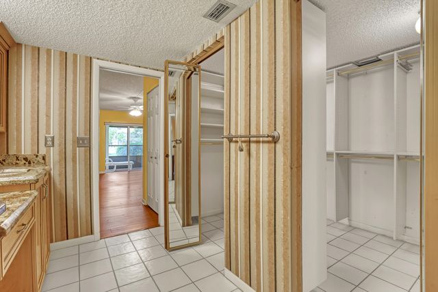 5869 Sugar Palm Court C, Delray Beach, FL 33484