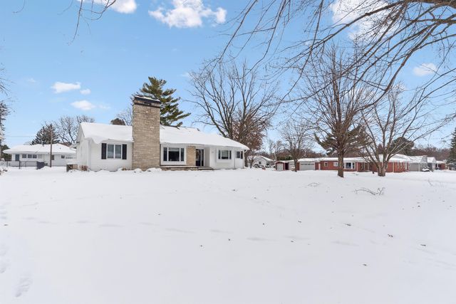 581 Sheridan Road, Waterloo, IA 50701