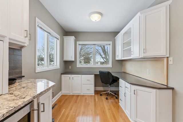 581 Sheridan Road, Waterloo, IA 50701