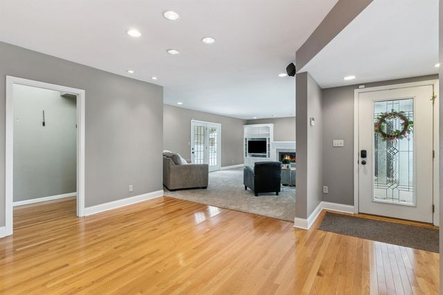 581 Sheridan Road, Waterloo, IA 50701