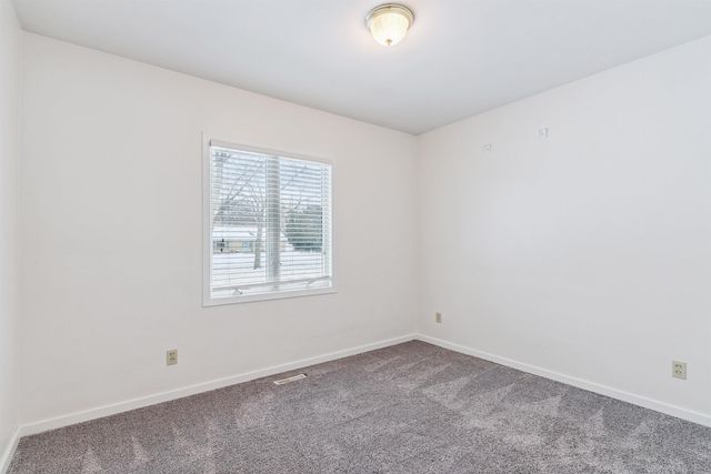 581 Sheridan Road, Waterloo, IA 50701