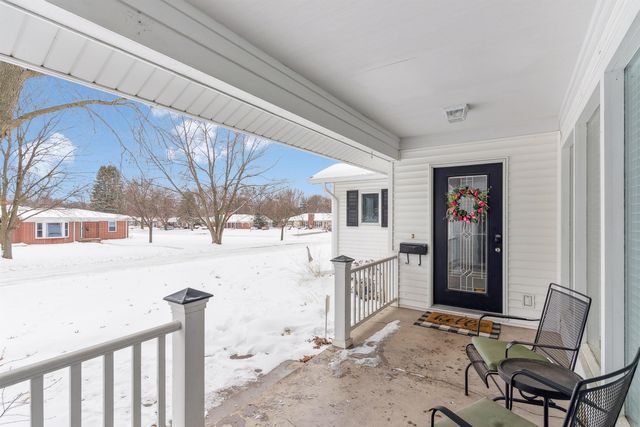 581 Sheridan Road, Waterloo, IA 50701