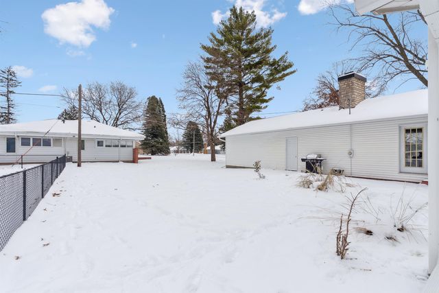 581 Sheridan Road, Waterloo, IA 50701