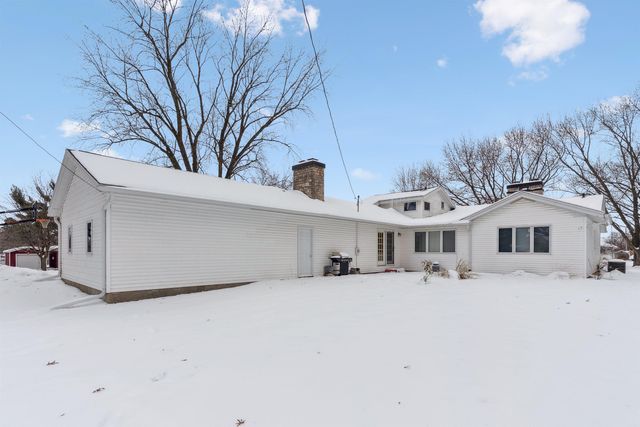 581 Sheridan Road, Waterloo, IA 50701