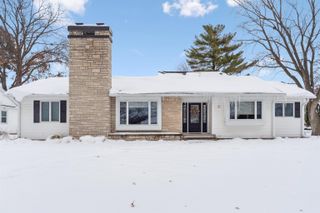581 Sheridan Road, Waterloo, IA 50701