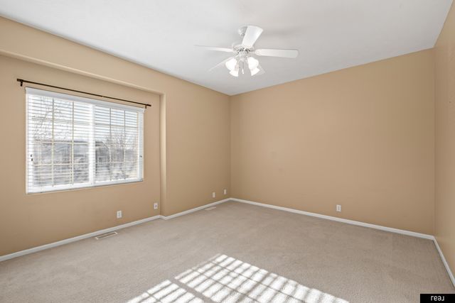 1018 Gold Coast Road, Papillion, NE 68046