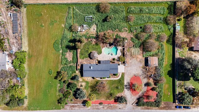 2196 N Ring Avenue, Fresno, CA 93723