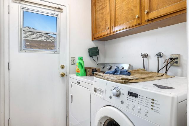 2196 N Ring Avenue, Fresno, CA 93723