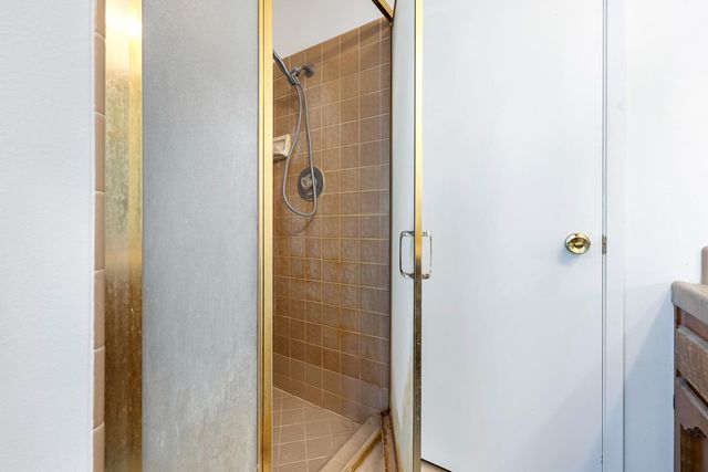 2196 N Ring Avenue, Fresno, CA 93723