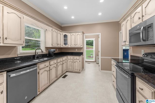 8210 CEDAR MOUNTAIN ROAD, Pinson, AL 35126