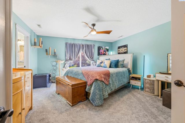 1716 Manchester St., Richland, WA 99352