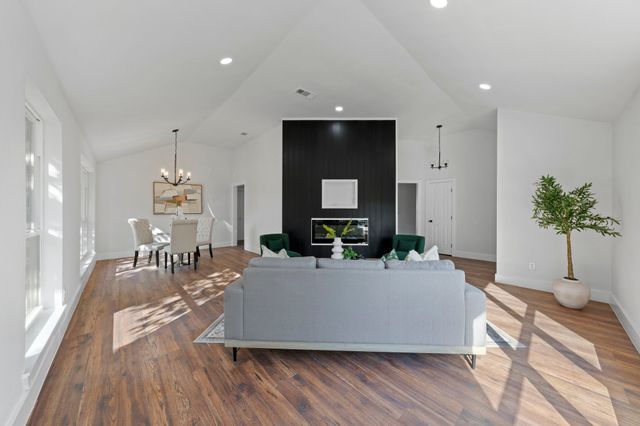920 Worthington Drive, Desoto, TX 75115