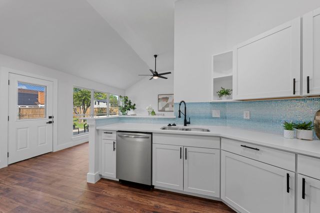 920 Worthington Drive, Desoto, TX 75115