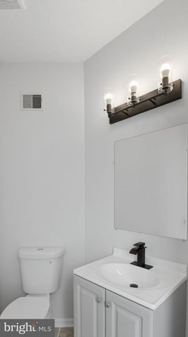 1404 PANGBOURNE WAY, Hanover, MD 21076