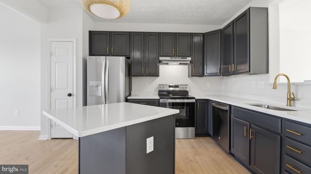 1404 PANGBOURNE WAY, Hanover, MD 21076