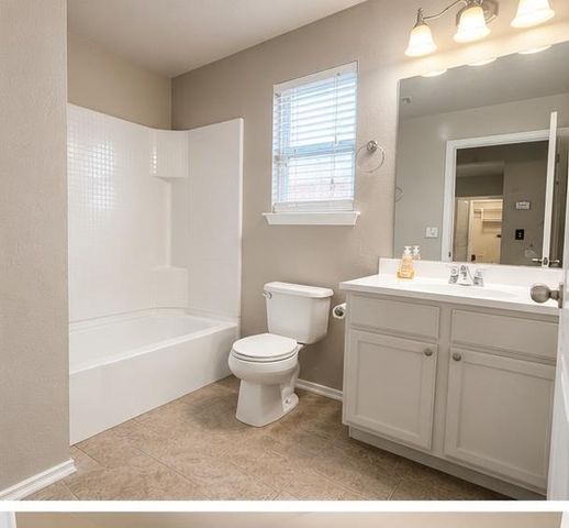 7913 Frye Lane, Oklahoma City, OK 73135