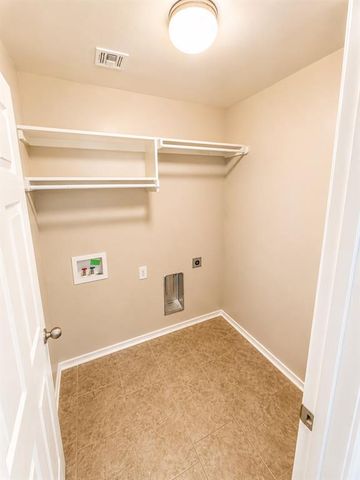 7913 Frye Lane, Oklahoma City, OK 73135