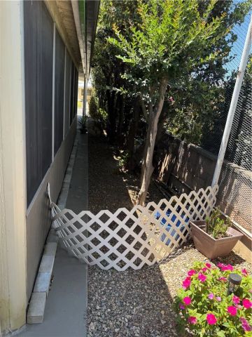 10564 Frontier, Cherry Valley, CA 92223