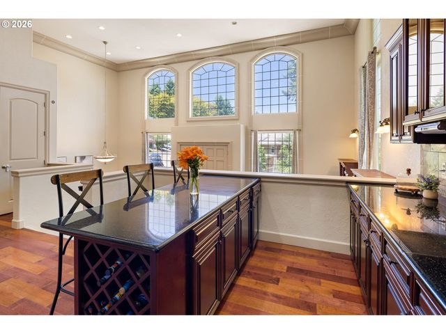 3012 ASHLEY Loop, Eugene, OR 97405