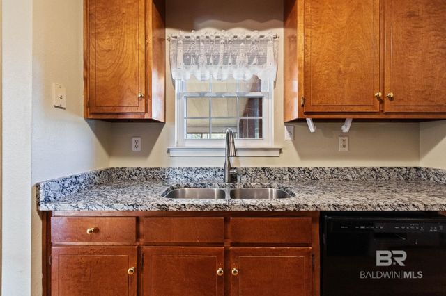 34451 Lee Road, Robertsdale, AL 36567