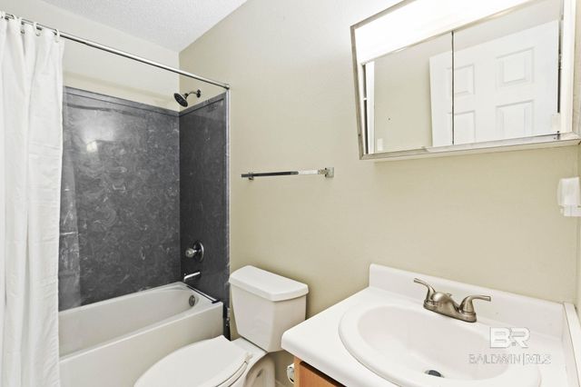 34451 Lee Road, Robertsdale, AL 36567