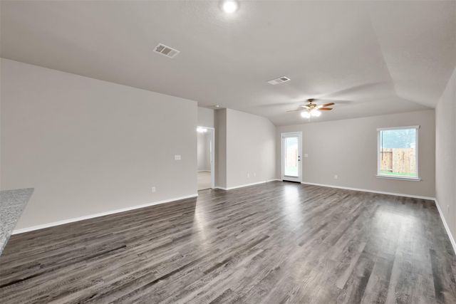 257 Gallant Front Trail, Magnolia, TX 77354