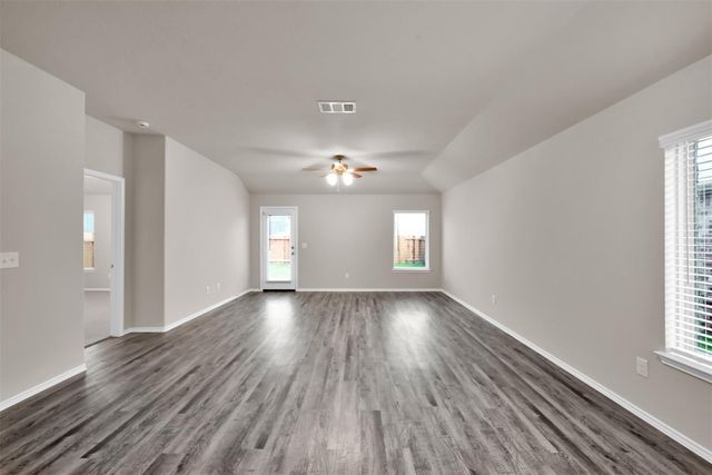 257 Gallant Front Trail, Magnolia, TX 77354