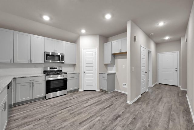 257 Gallant Front Trail, Magnolia, TX 77354