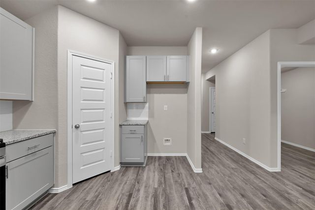 257 Gallant Front Trail, Magnolia, TX 77354