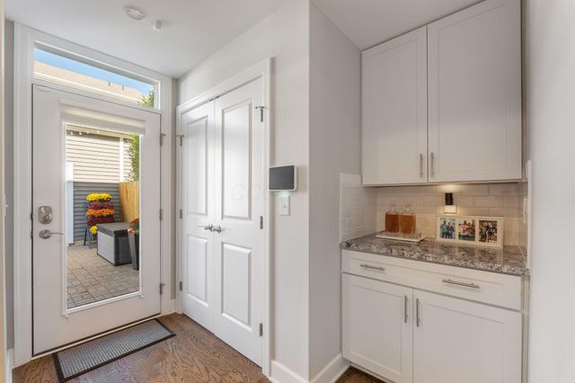 1250 N Grant Avenue, Columbus, OH 43201