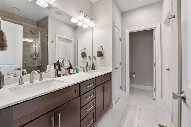 1250 N Grant Avenue, Columbus, OH 43201