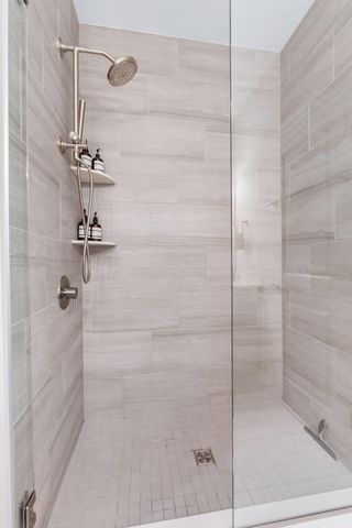 1250 N Grant Avenue, Columbus, OH 43201