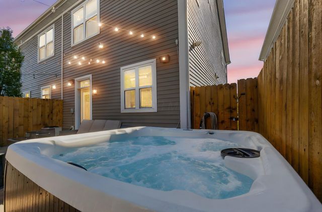 1250 N Grant Avenue, Columbus, OH 43201