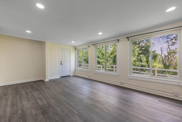 415 Hyde Park Drive, Hamilton, OH 45013