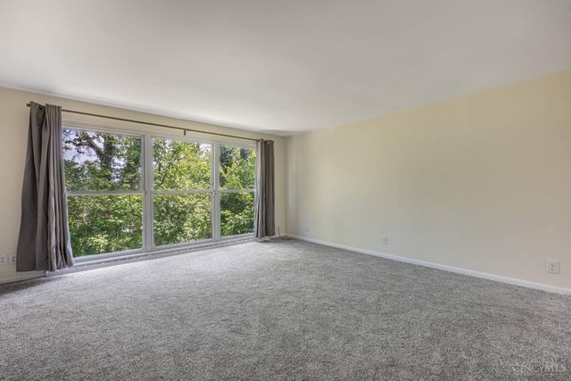 415 Hyde Park Drive, Hamilton, OH 45013