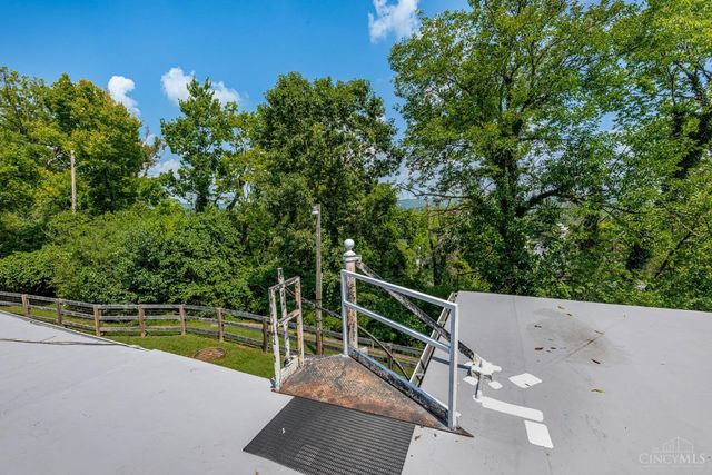 415 Hyde Park Drive, Hamilton, OH 45013