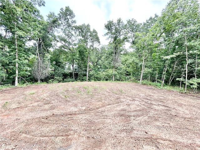 15 Lerwick Lane, Bella Vista, AR 72715