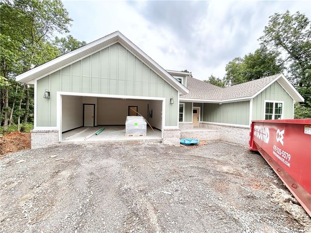 15 Lerwick Lane, Bella Vista, AR 72715