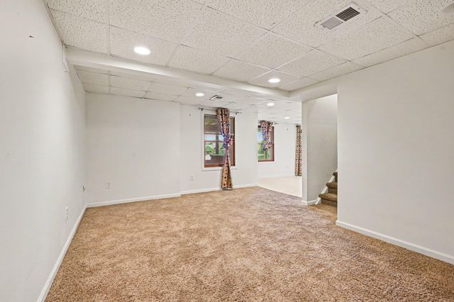 14 Blue Stone Ridge, Newton Twp, MI 49014