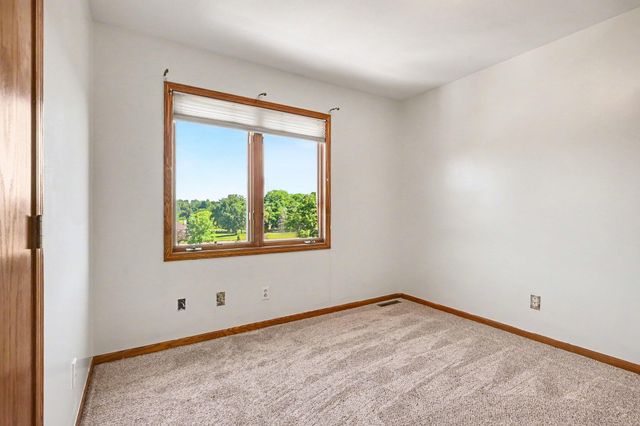 14 Blue Stone Ridge, Newton Twp, MI 49014