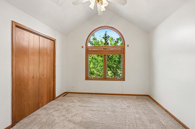 14 Blue Stone Ridge, Newton Twp, MI 49014