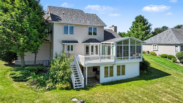 14 Blue Stone Ridge, Newton Twp, MI 49014