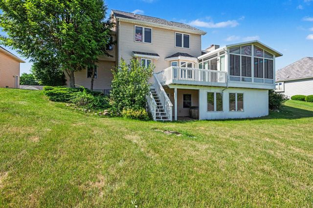 14 Blue Stone Ridge, Newton Twp, MI 49014