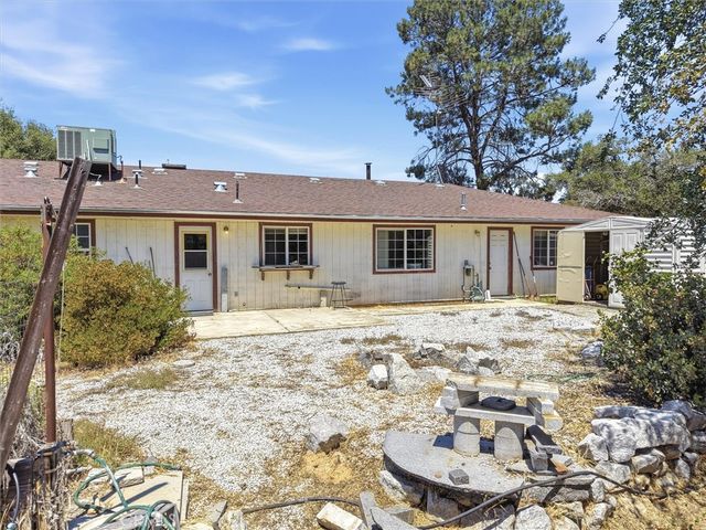 37494 Eagle, Raymond, CA 93653