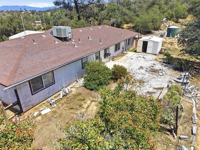 37494 Eagle, Raymond, CA 93653