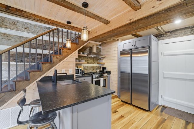 202 E Walnut Street, Danville, KY 40422